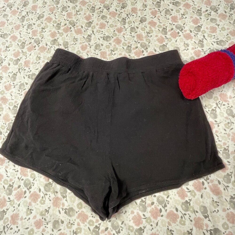 Forever 21 Lined Black Shorts, Women's XS, crepe appearance
